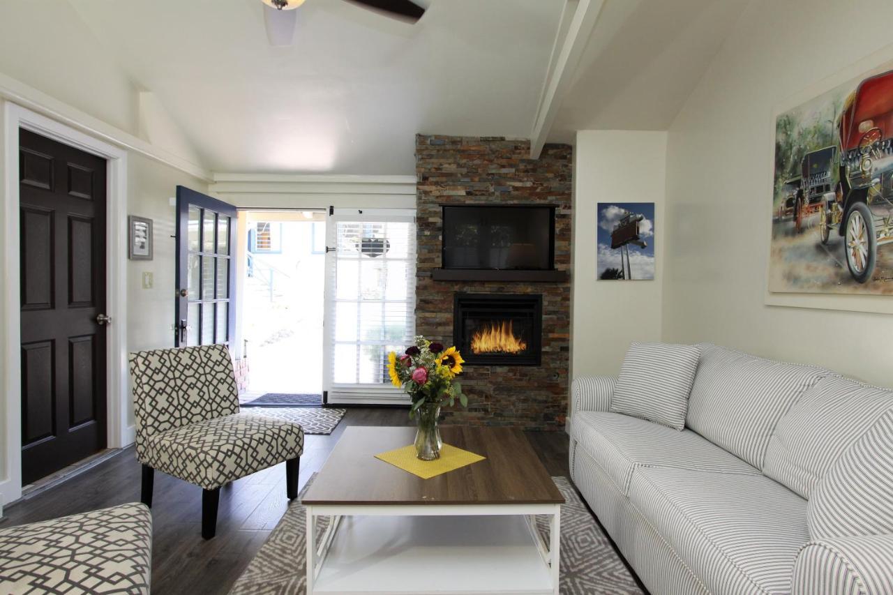 Lamp Lighter Inn And Sunset Suites Carmel-by-the-Sea ภายนอก รูปภาพ