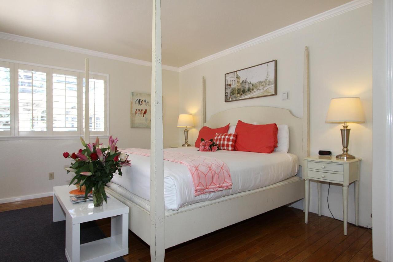 Lamp Lighter Inn And Sunset Suites Carmel-by-the-Sea ภายนอก รูปภาพ