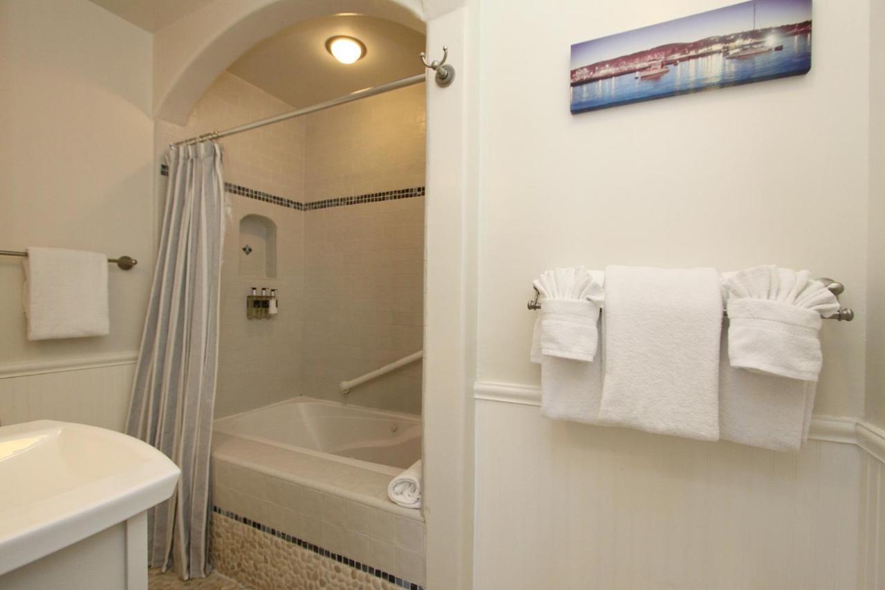 Lamp Lighter Inn And Sunset Suites Carmel-by-the-Sea ภายนอก รูปภาพ